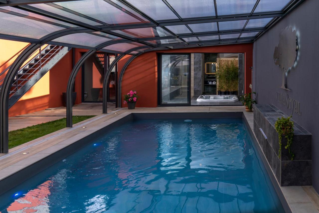 Villa Seyal - Avec Piscine - Jacuzzi - Sauna & Climatisation Le Mans Exterior photo